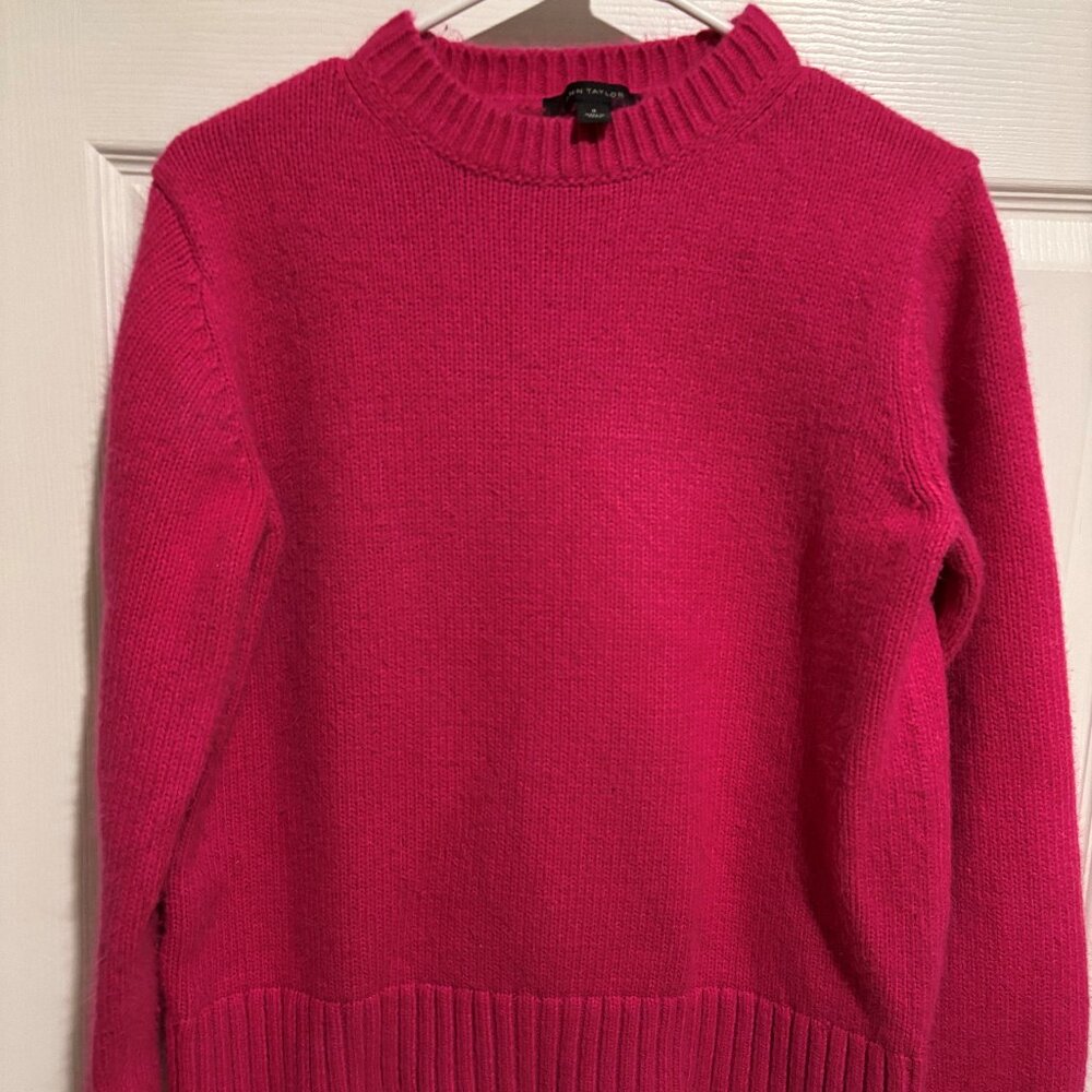 Ann Taylor bright pink sweater